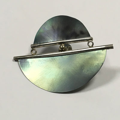 titanium-broche-bijzondere-kleuren